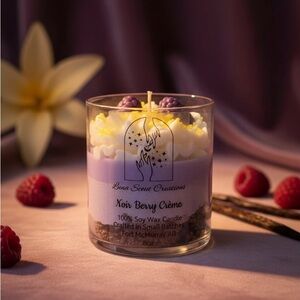 Noir Berry Crème Candle